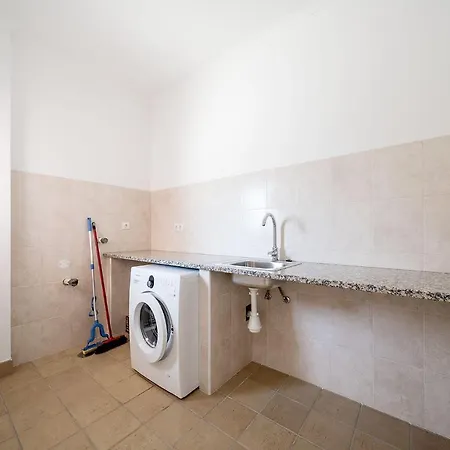 Ofelia 46 By Destination Algarve