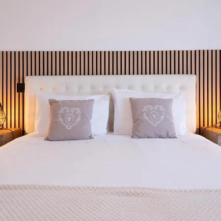 Ofelia 46 By Destination Algarve * Лагуш